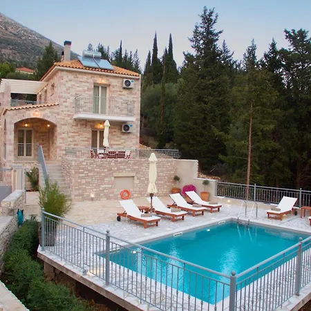 Ariadne Villa *